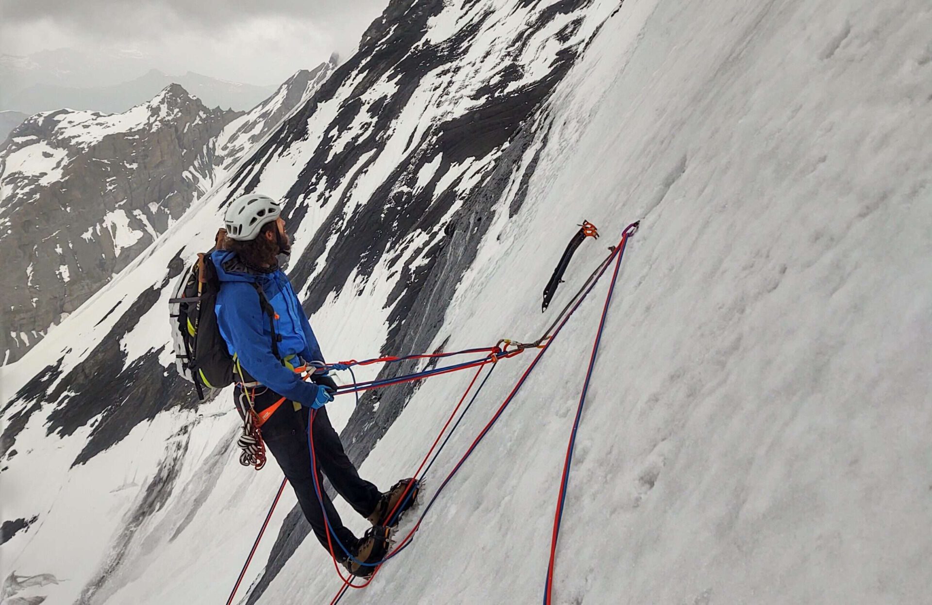 Blüemlisalphorn Nordwand Oeschinensee Kandersteg Klettern Eisklettern