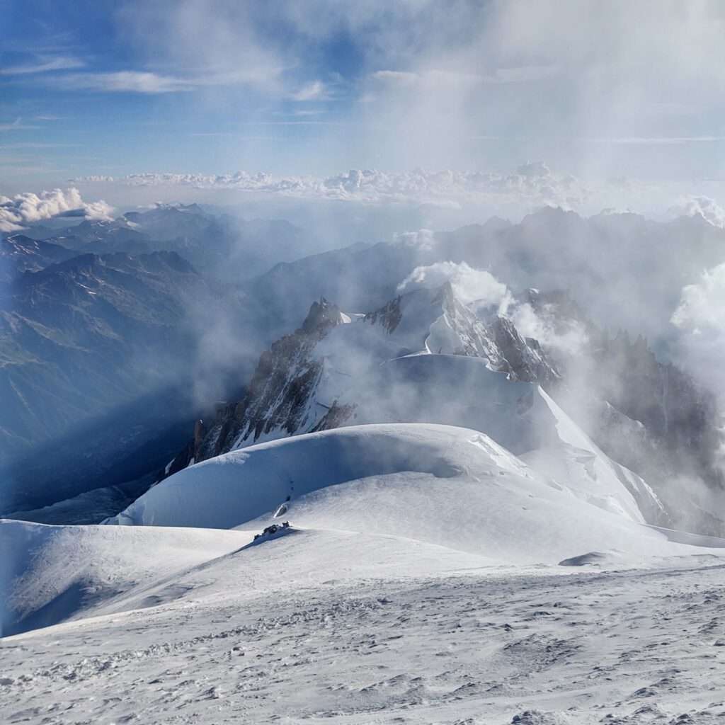 Mont Blanc vertical.guide Hochtour Royal Traverse