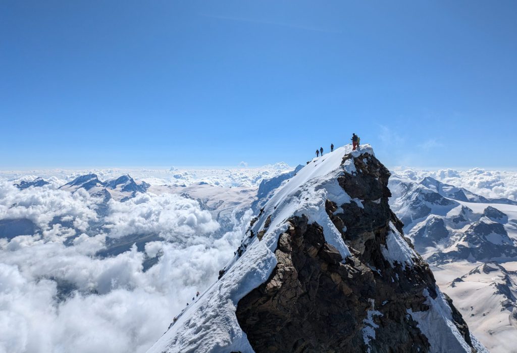 Matterhorn Hörnligrat Bergführer vertical.guide Monte Cervino Guide